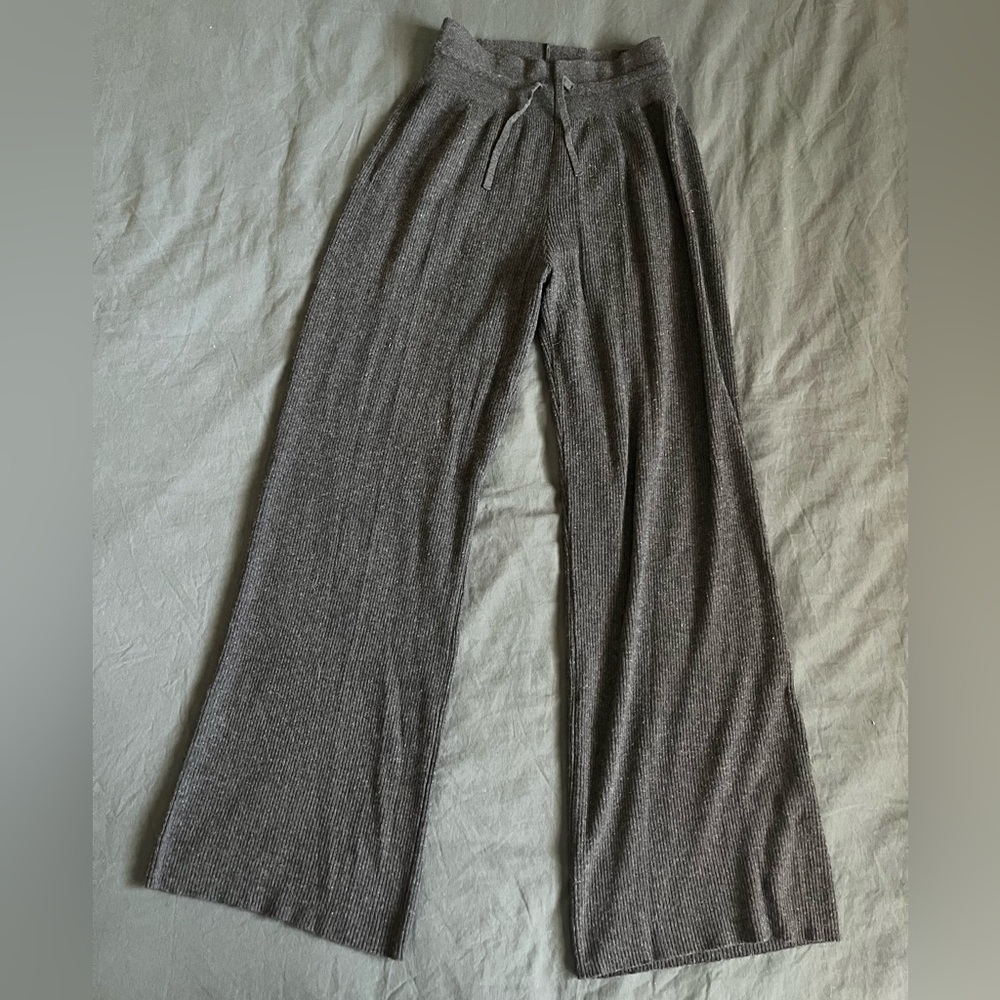 Uniqlo Ribbed Sweater Pants